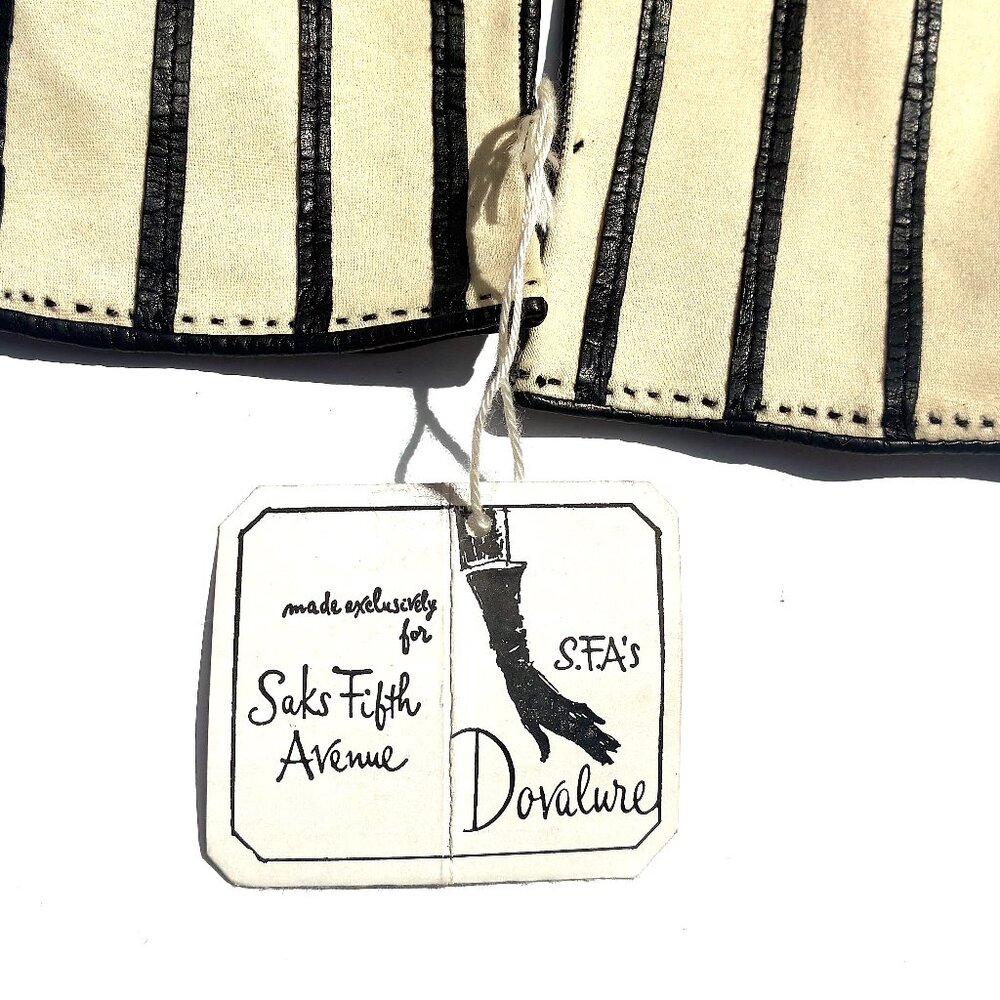 VTG Women’s Dovalure by Saks Fifth Avenue Gloves, Black/Cream, Size 7, Rare - Picture 3 of 4